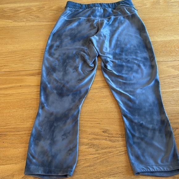 Nike Women’s Capris - Picture 9 of 9